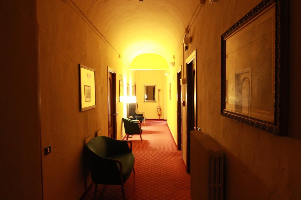 Hotel Portici Vicoforte Exterior foto